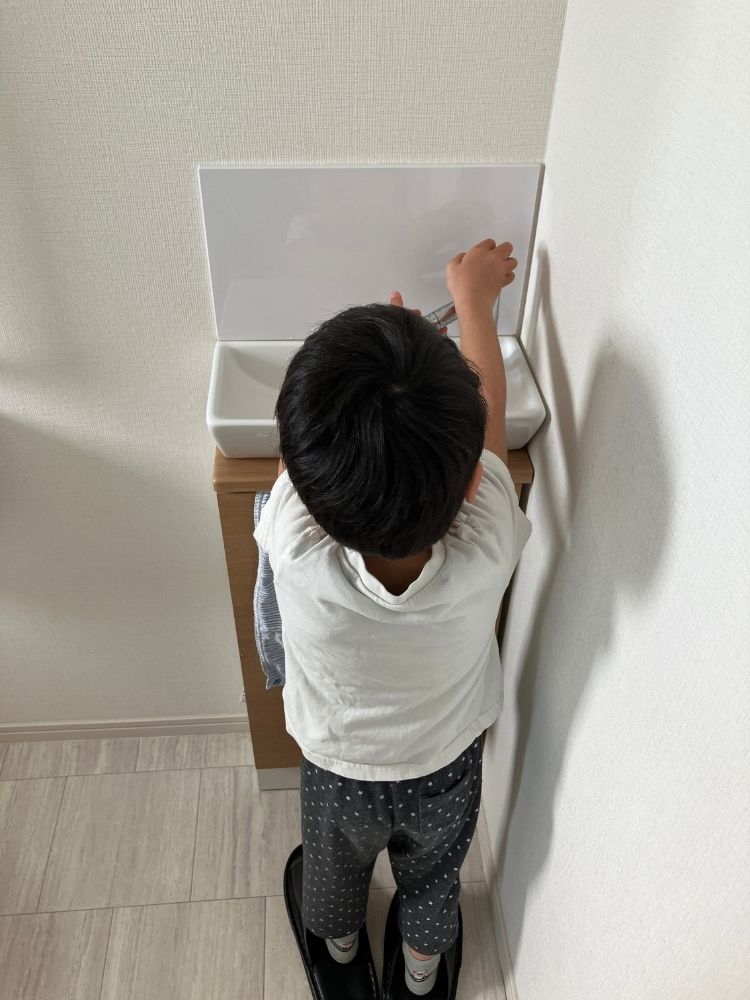 南城市 エアビー宿 子どもも一人でトイレ 